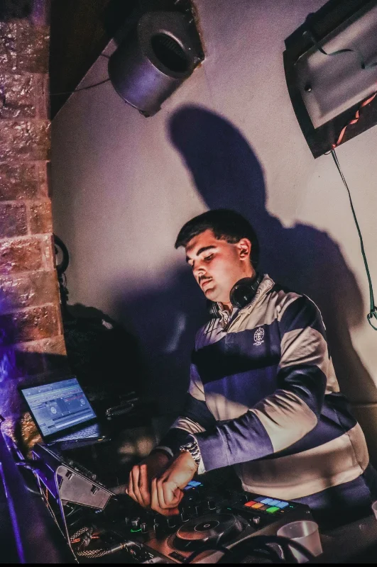 DJ MARONO