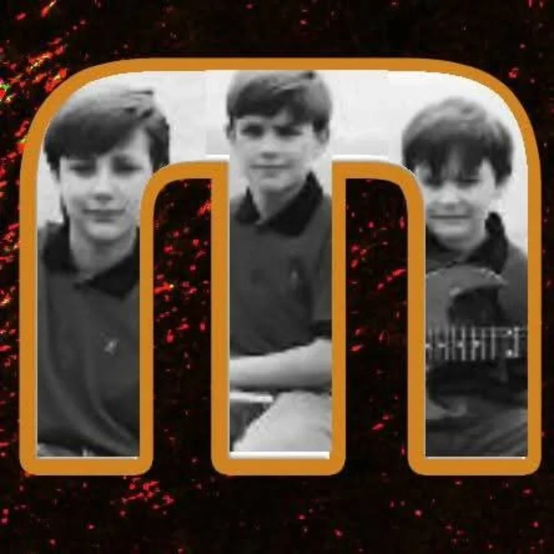 Manos Trio